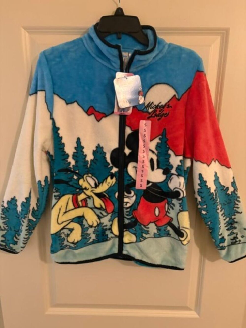 NWT Disney Mickey Mouse Pluto Women's Character Scenic Fleece Jacket Size Small